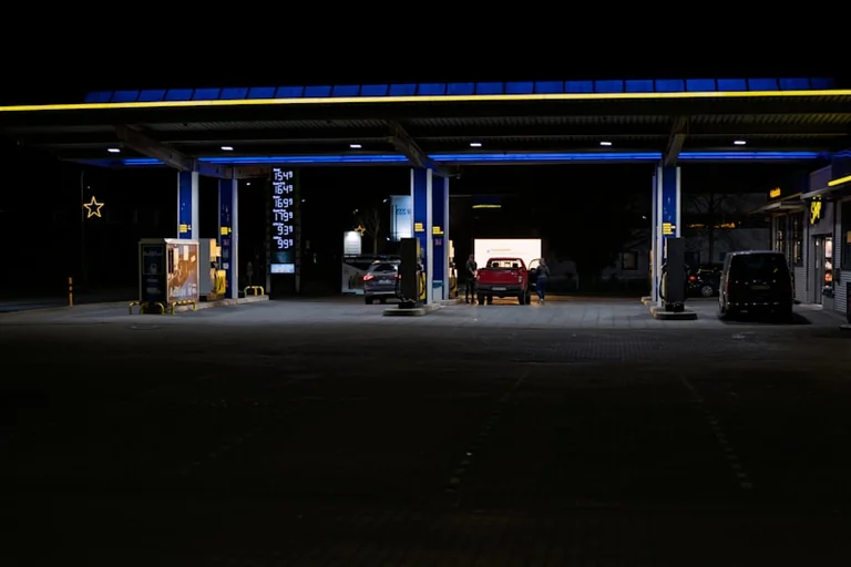 Tanken am 17. August: Warum Autofahrer abends oft sparen