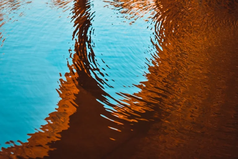 Warum wir von Wasser träumen: Psyche, Kultur und Symbolik