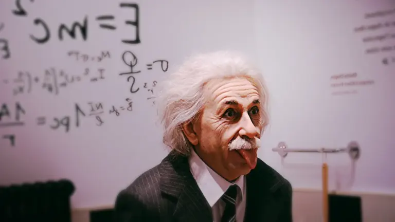 Einstein-Zitat über Möglichkeiten: Was daran trägt – und was nicht belegt ist