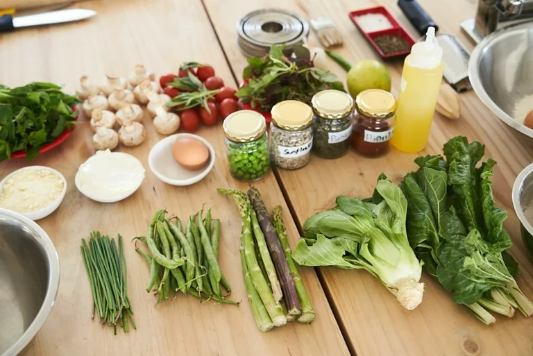 Meal Prep am Wochenende: Mittagessen für fünf Tage planen