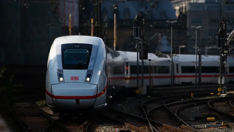 Deutsche Bahn: Verbindung am 21. Oktober vor Abfahrt prüfen